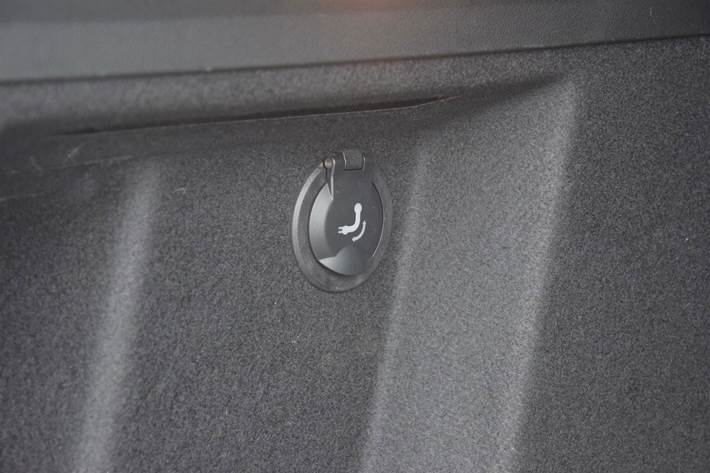 Hvid Renault Arkana fra 2022