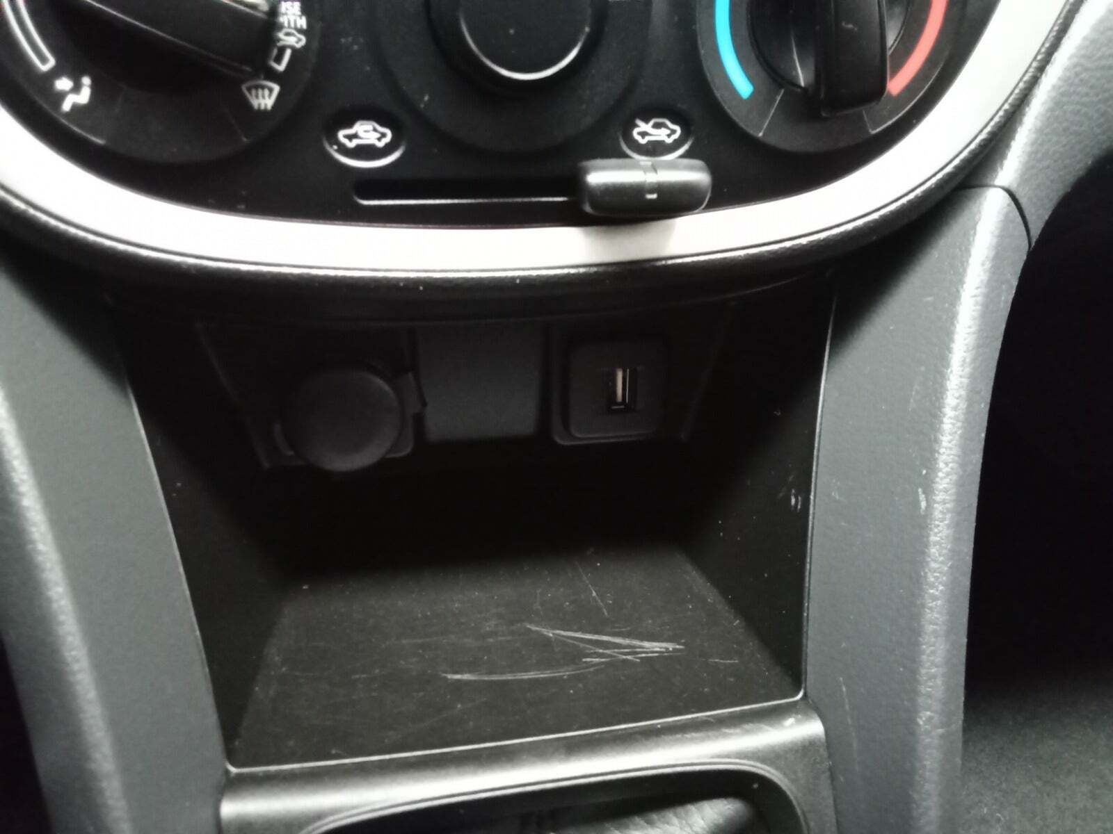 Sølv Suzuki Celerio fra 2015