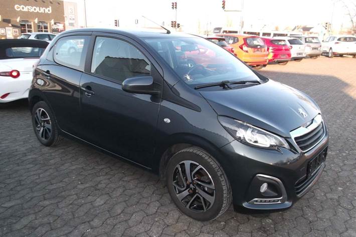 Grå Peugeot 108 fra 2021
