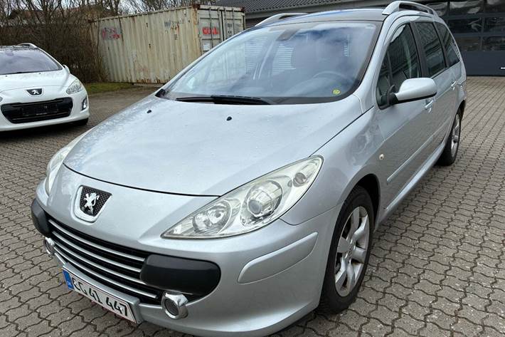 Sølv Peugeot 307 fra 2007