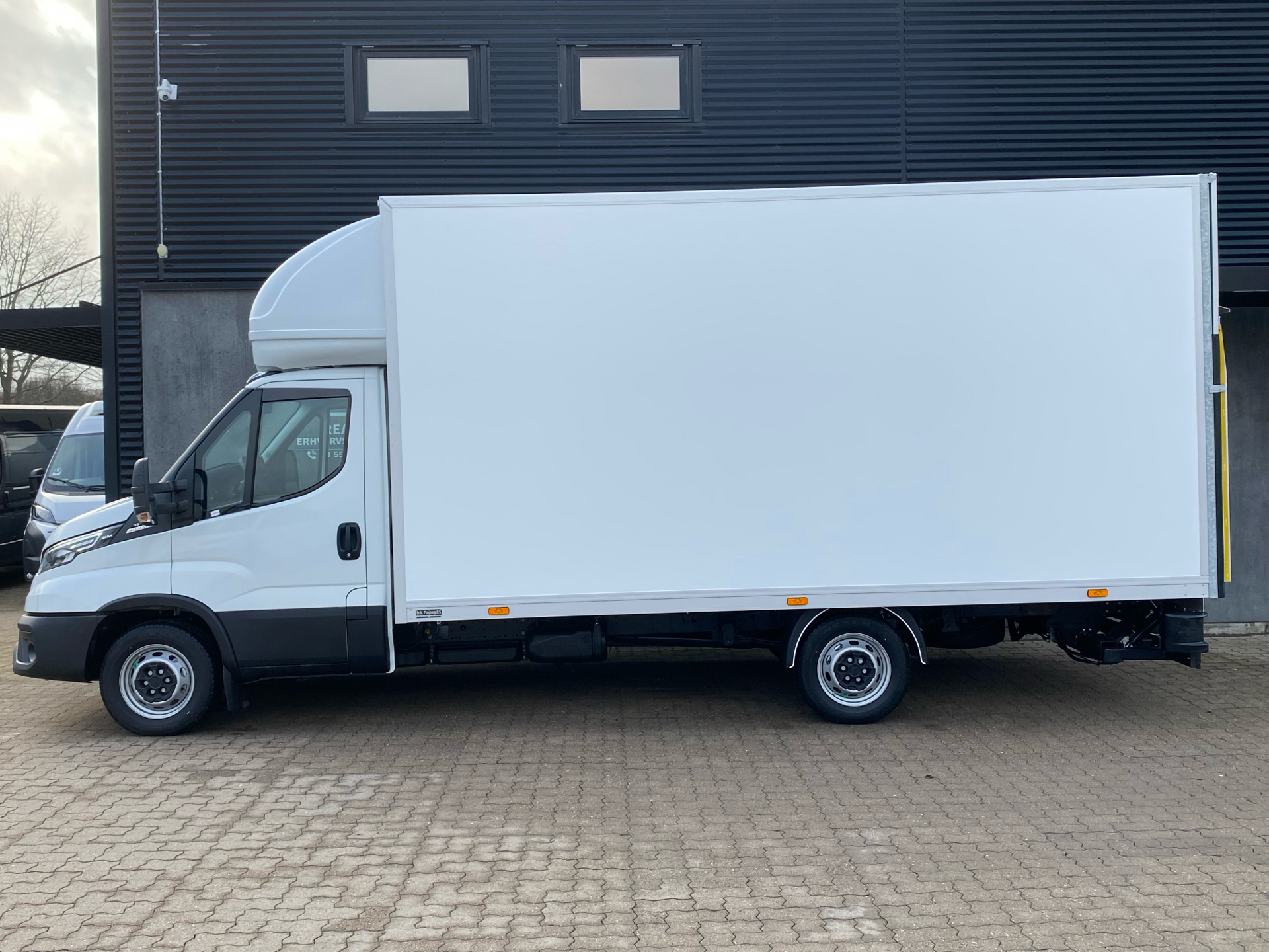 Iveco Daily 3,0 35S18 4800mm D 176HK Ladv./Chas. 8g Aut.
