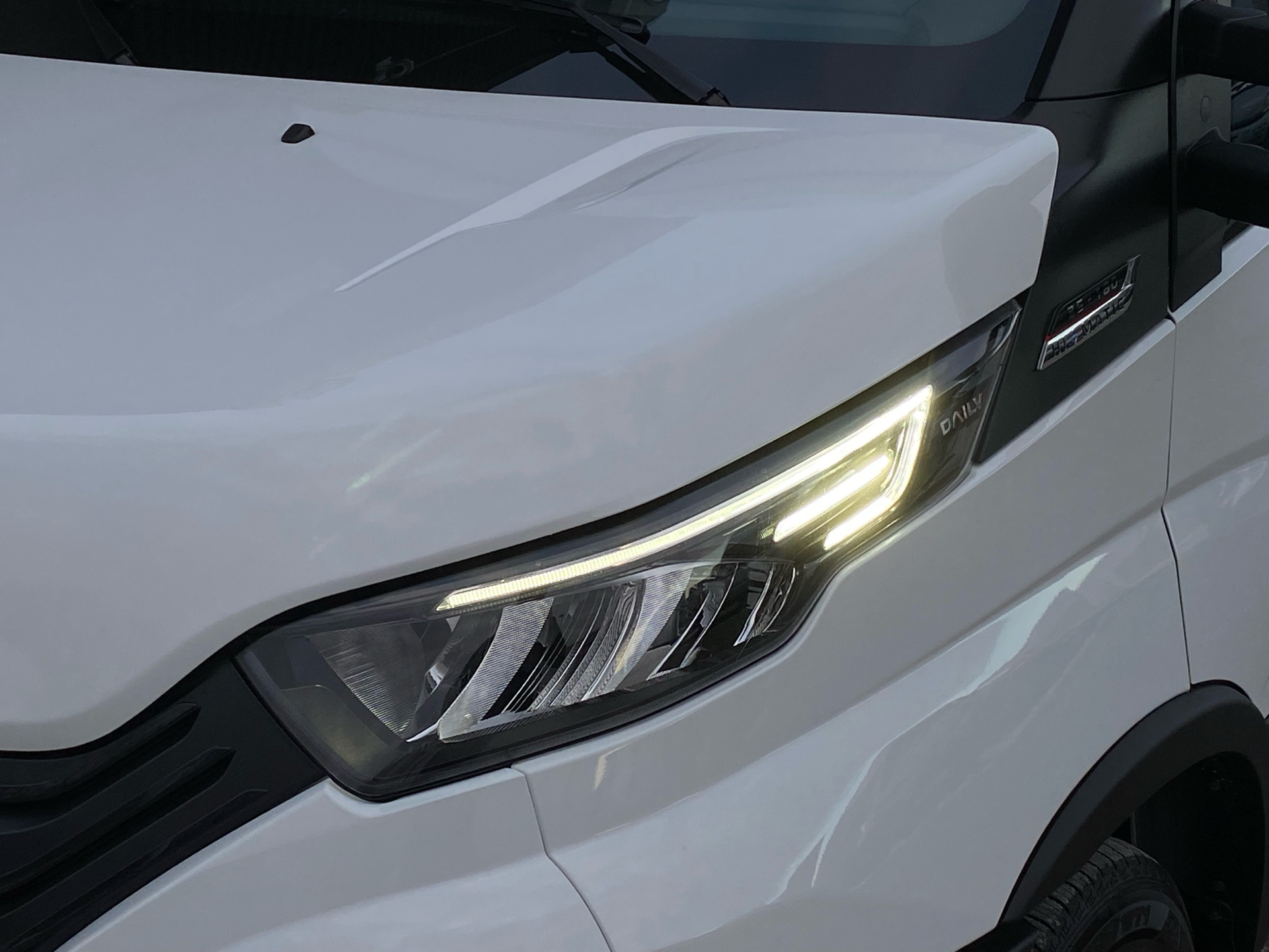 Iveco Daily 3,0 35S18 4100mm D 180HK Ladv./Chas. 8g Aut.