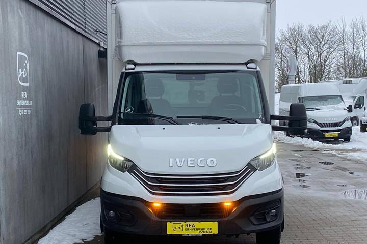 Hvid Iveco Daily fra 2024