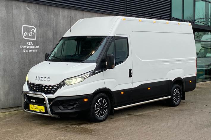 Hvid Iveco Daily fra 2021