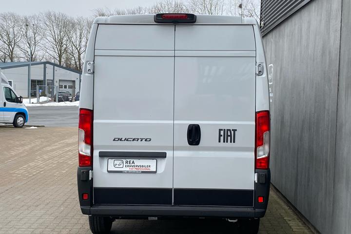 Hvid Fiat Ducato fra 2027