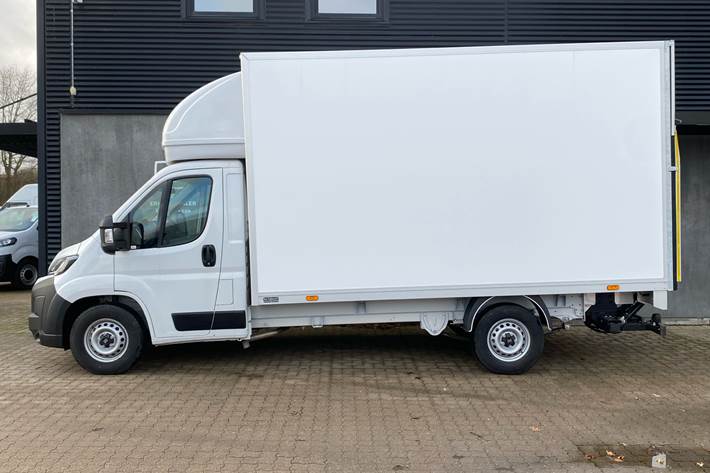 Hvid Fiat Ducato fra 2026