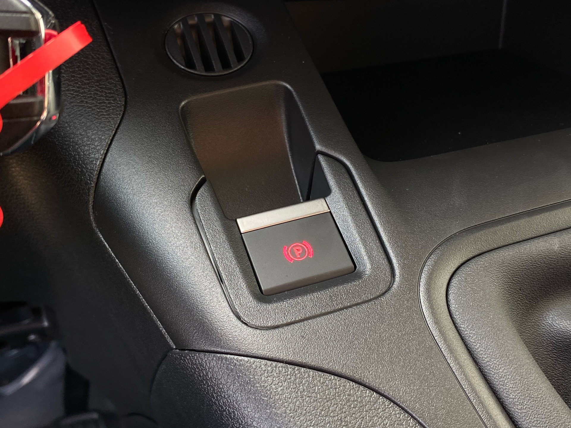 Hvid Fiat Doblò fra 2025