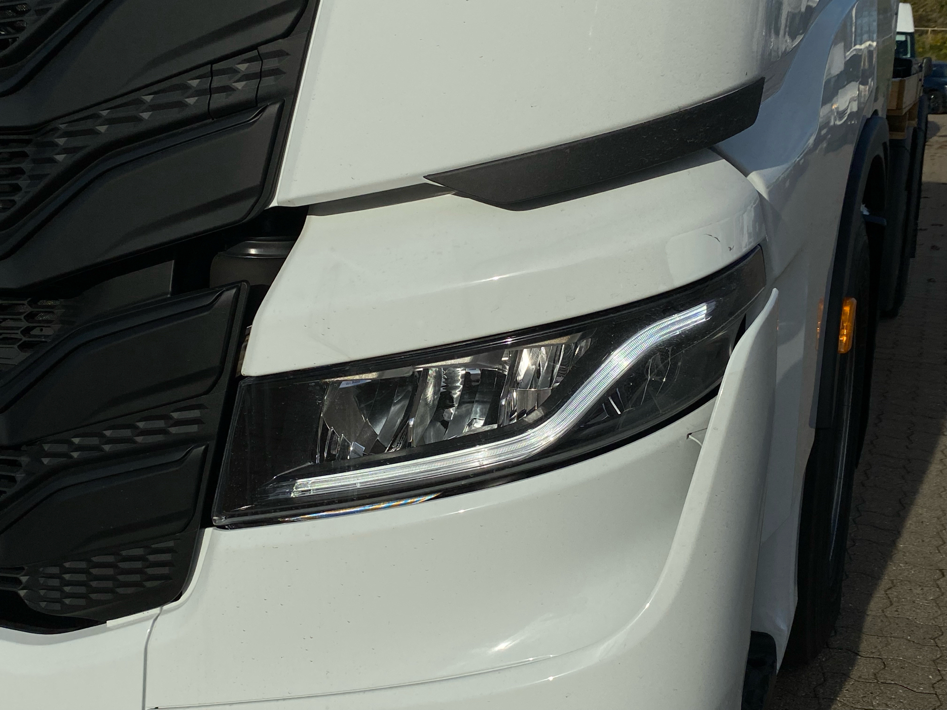 Iveco S-Way D AS440S49-E6e Twinsteer 570HK 12g Aut.