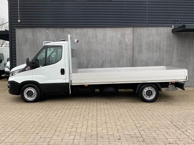 Iveco Daily 3,0 35S18 4100mm D 180HK Ladv./Chas. 8g Aut.