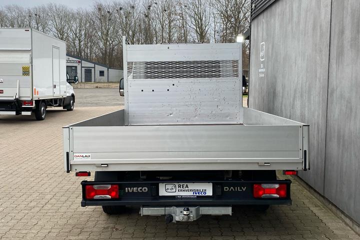 Hvid Iveco Daily fra 2018