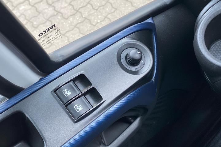 Hvid Iveco Daily fra 2018