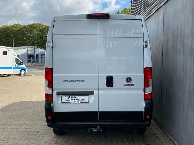 Fiat Ducato 2,2 35 L3H2 MJT Professional Plus 140HK Van 9g Aut.