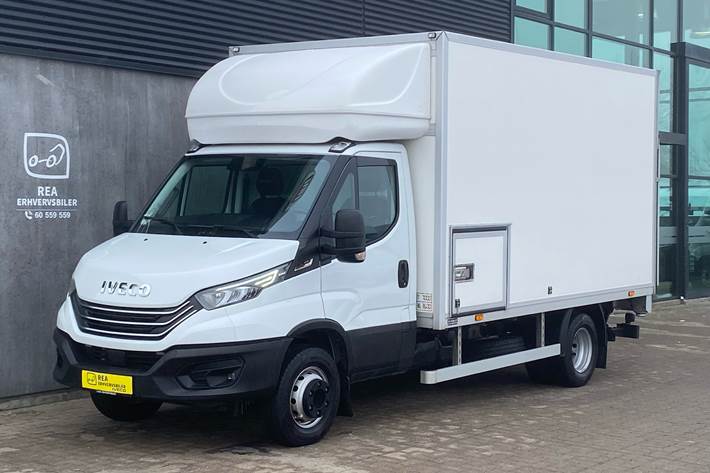 Hvid Iveco Daily fra 2024