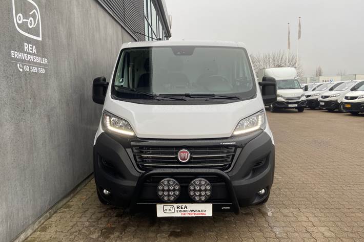 Hvid Fiat E-Ducato fra 2021