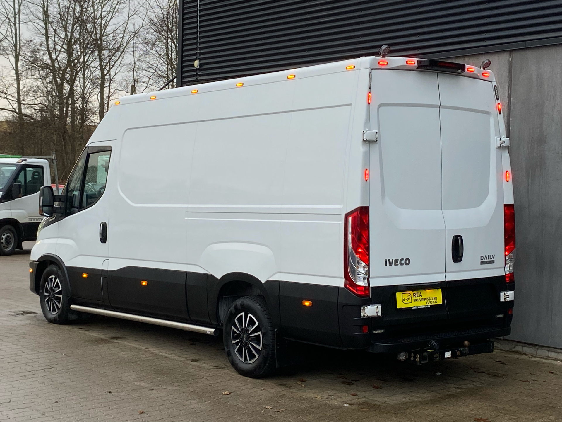 Hvid Iveco Daily fra 2021