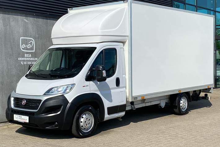 Hvid Fiat Ducato fra 2019
