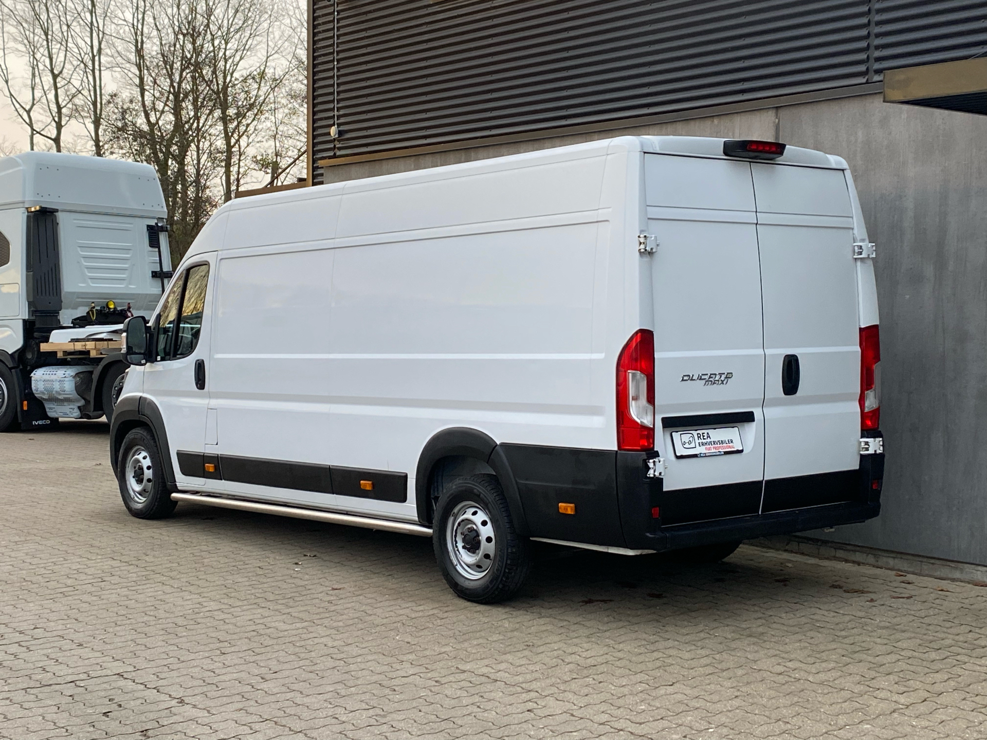 Hvid Fiat Ducato fra 2021