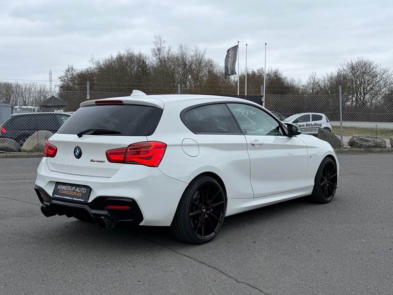 BMW M135i 3,0 326HK 3d 8g Aut.