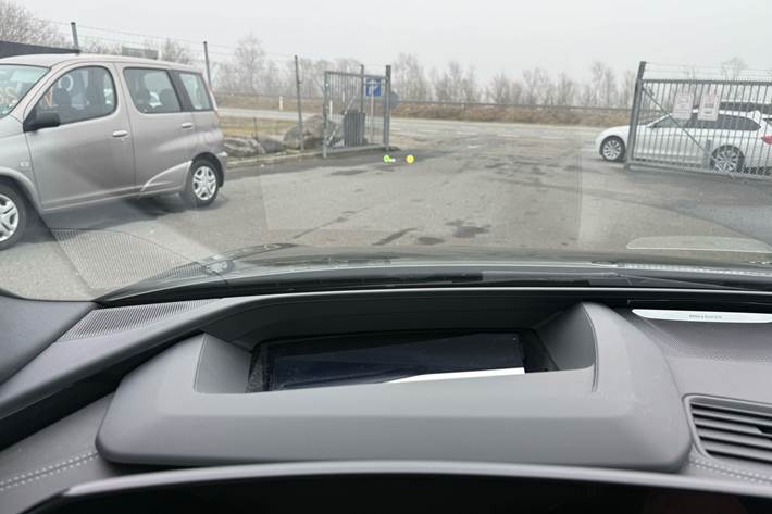 Grå Audi A6 fra 2025