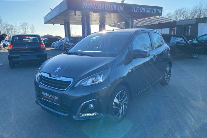 Sort Peugeot 108 fra 2016 set udefra