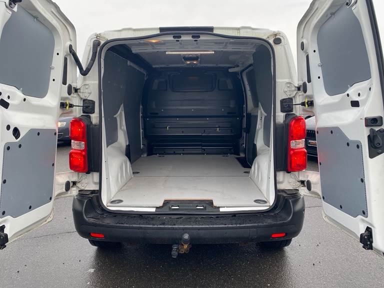 Opel Vivaro 2,0 L2V1 D Enjoy AT8 122HK Van 8g Aut.