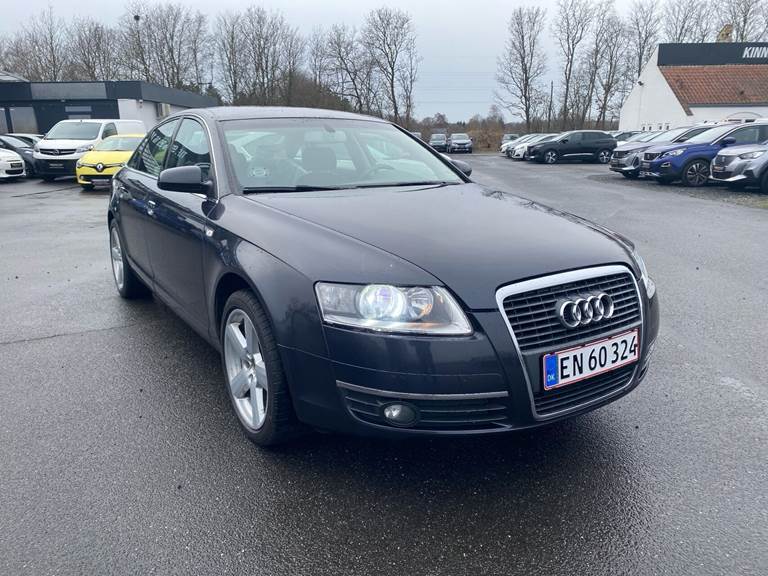 Audi A6 2,4 Limousine 177HK