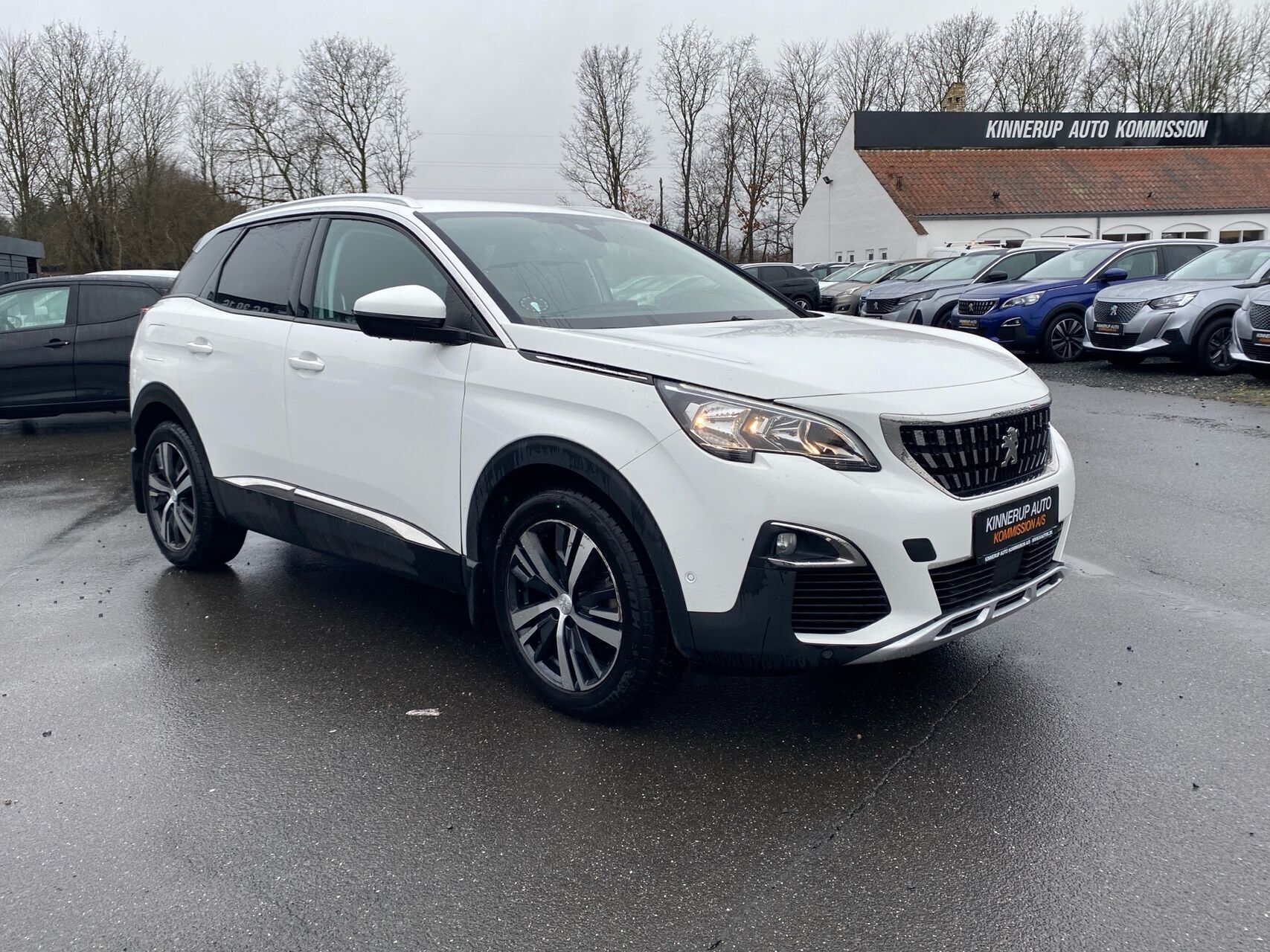Peugeot 3008 1,6 BlueHDi Allure EAT6 120HK 5d 6g Aut.