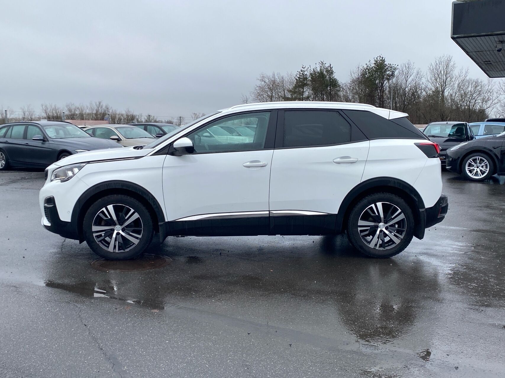 Peugeot 3008 1,6 BlueHDi Allure EAT6 120HK 5d 6g Aut.