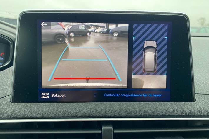 Hvid Peugeot 3008 fra 2018