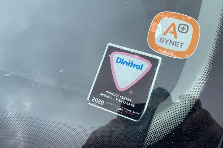 Sort VW Jetta fra 2007