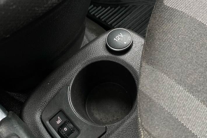 Hvid Ford Transit Connect fra 2017