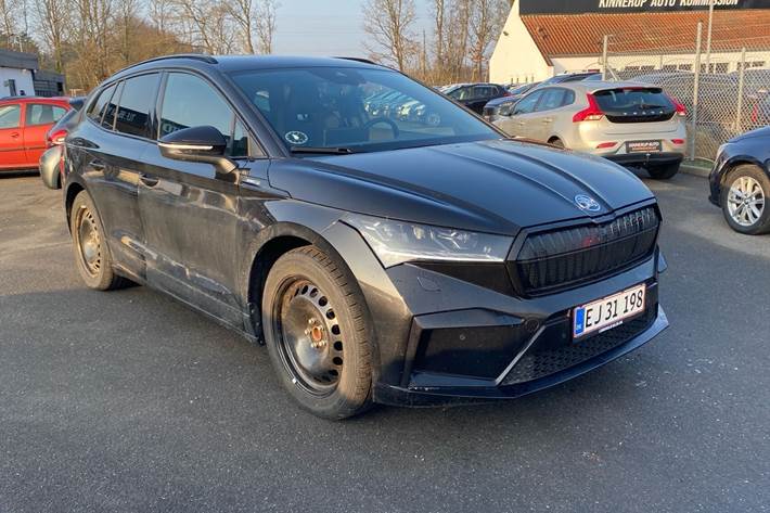 Sort Skoda Enyaq fra 2022