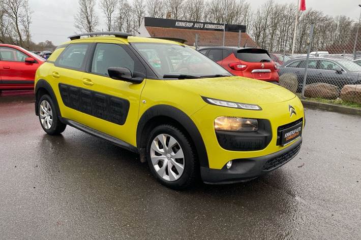 Gul Citroën C4 Cactus fra 2016