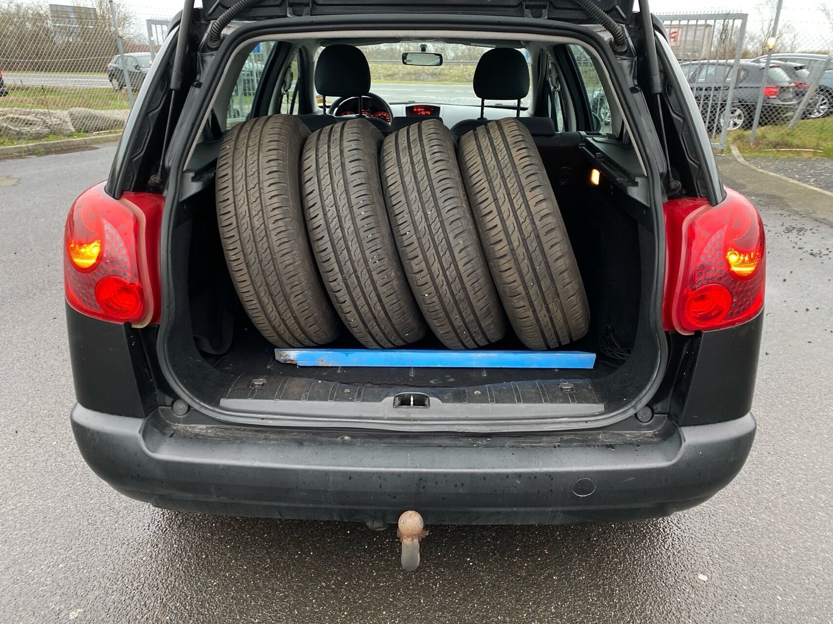 Peugeot 207 1,6 SW HDI XR Plus 90HK Stc