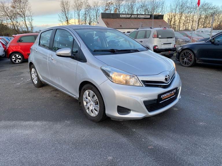 Toyota Yaris 1,4 D-4D T2 Touch 90HK 5d 6g