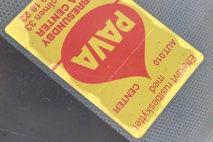 Blå Suzuki Alto fra 2012