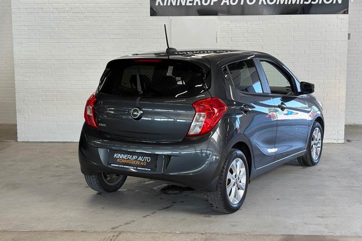 Sort Opel Karl fra 2018