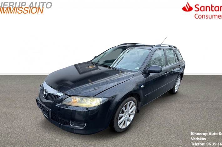 Sort Mazda 6 fra 2007 set udefra