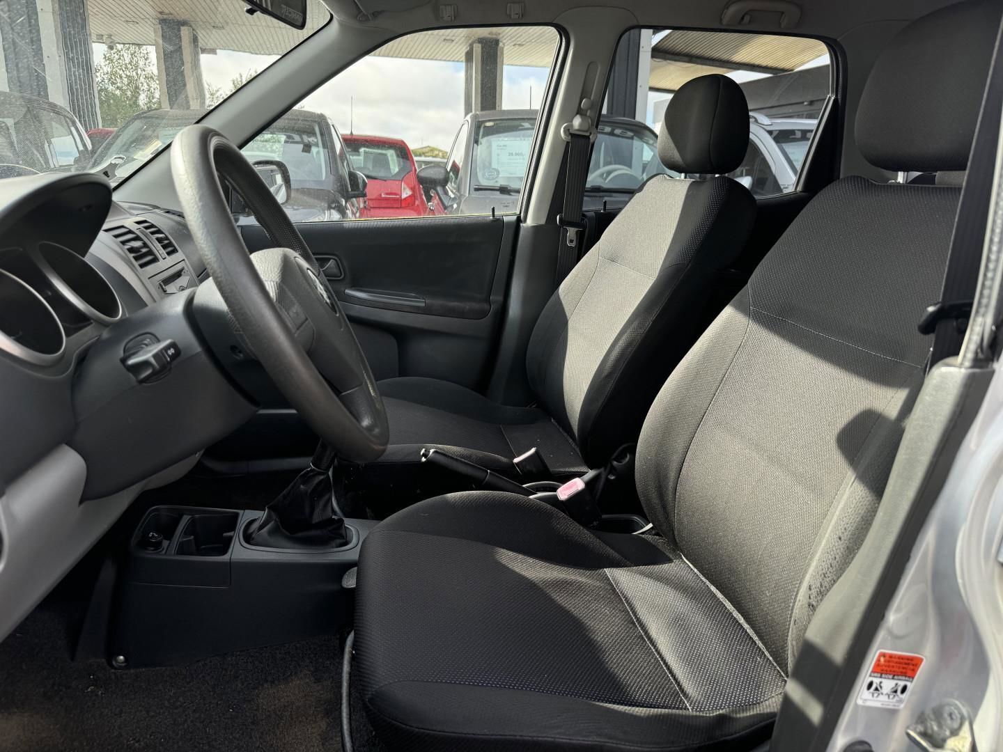 Suzuki Ignis 1,3 GL 94HK 5d