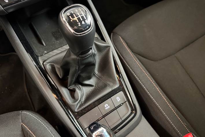 Sort Skoda Scala fra 2023