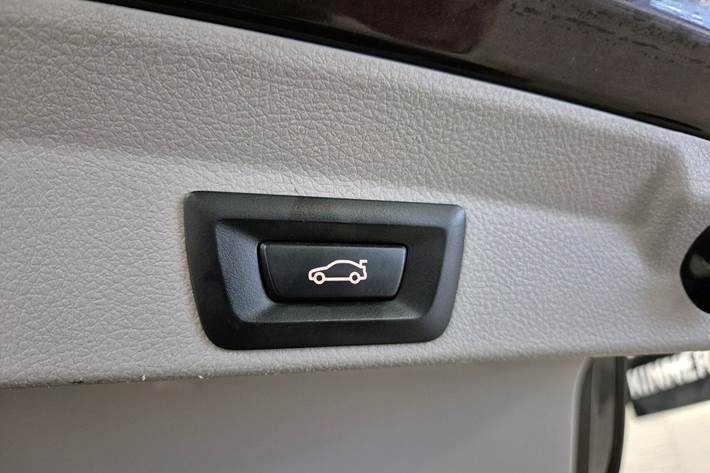 Sort BMW 420d fra 2017