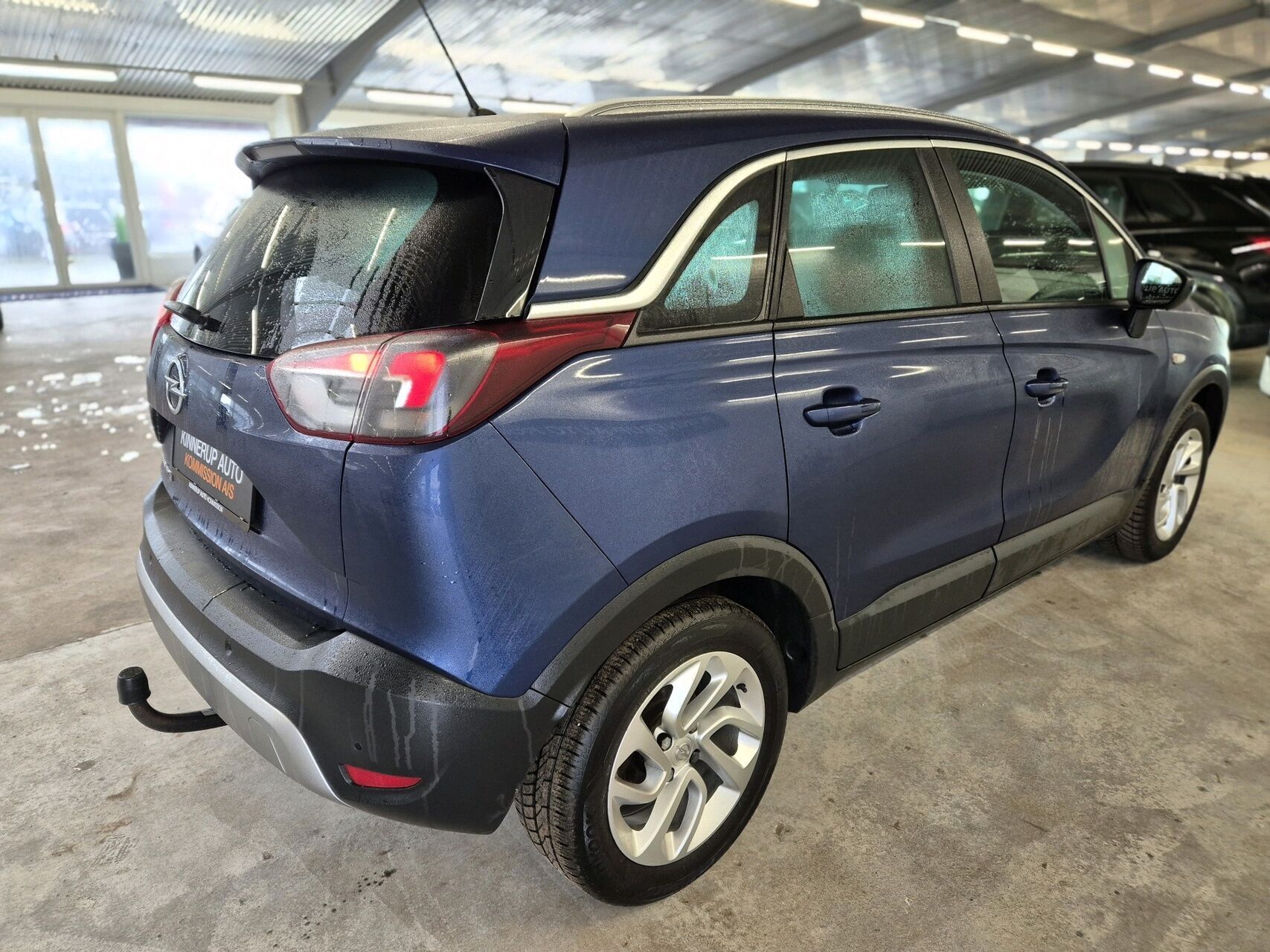 Opel Crossland X 1,2 Elegance 83HK 5d