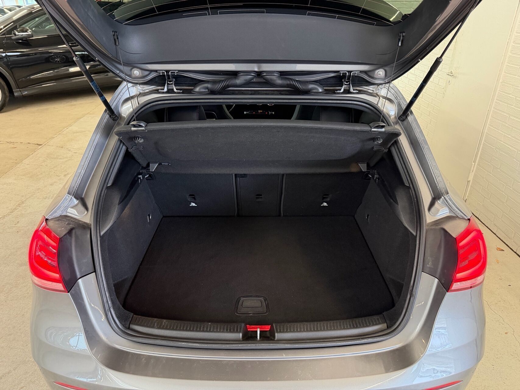 Mercedes A250 e 1,3 Plugin-hybrid AMG Line 8G-DCT 218HK 5d 8g Aut.