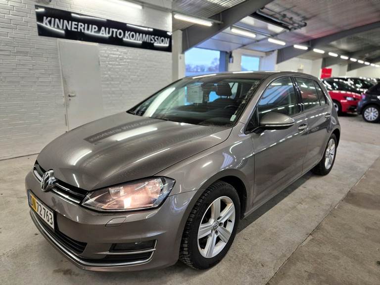 VW Golf 1,4 TSI BMT Highline 122HK 5d 6g