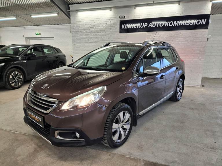 Peugeot 2008 1,2 VTi Allure 82HK