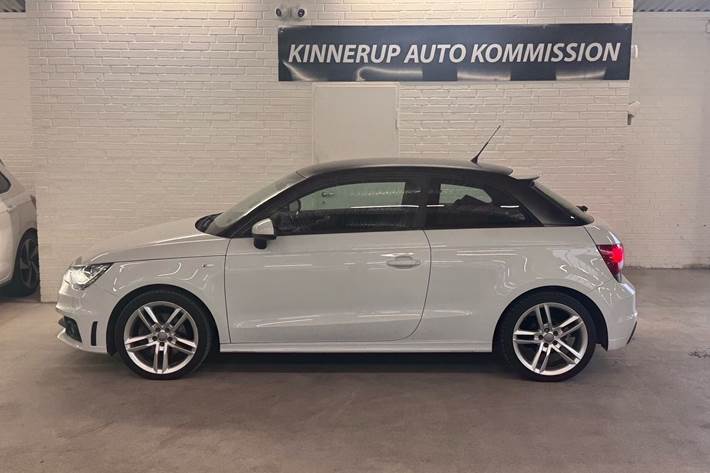 Hvid Audi A1 fra 2012