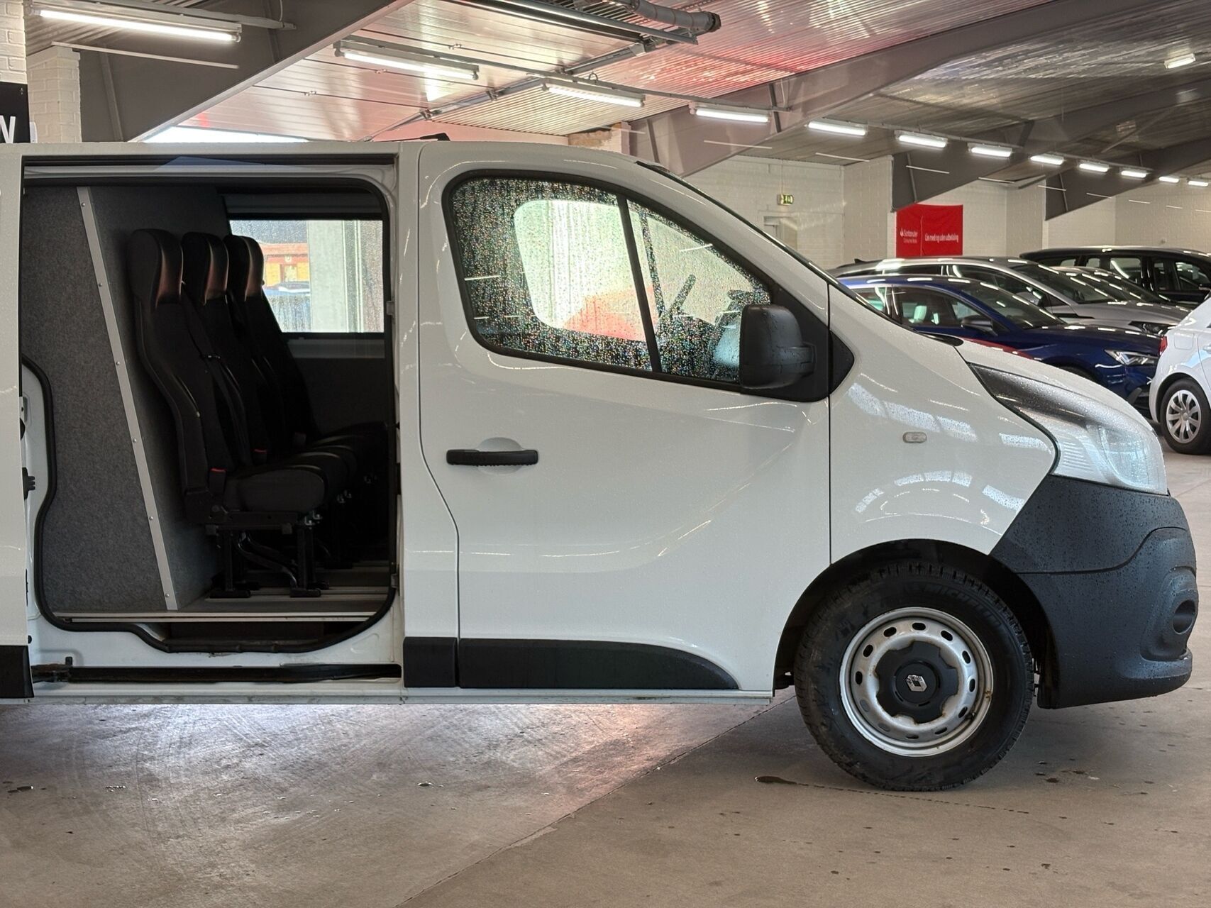 Renault Trafic 1,6 T29 L2H1 DCI 120HK Van 6g