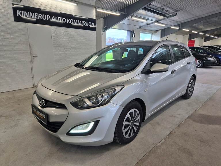 Hyundai i30 1,6 Cw CRDi Comfort Go ISG 110HK Stc 6g