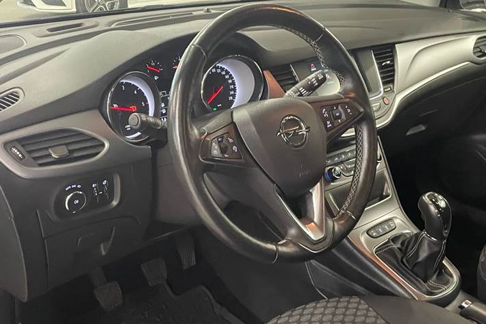 Sort Opel Astra fra 2018