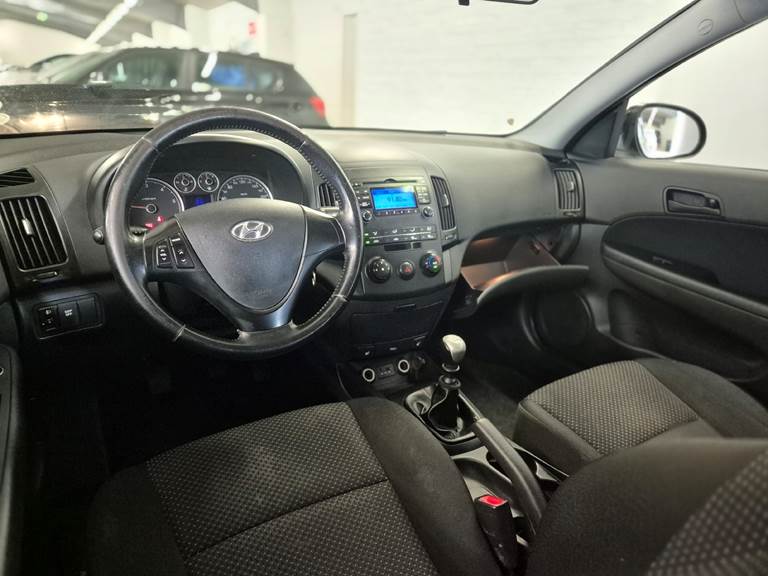 Hyundai i30 1,6 Cw CRDi Comfort 90HK Stc